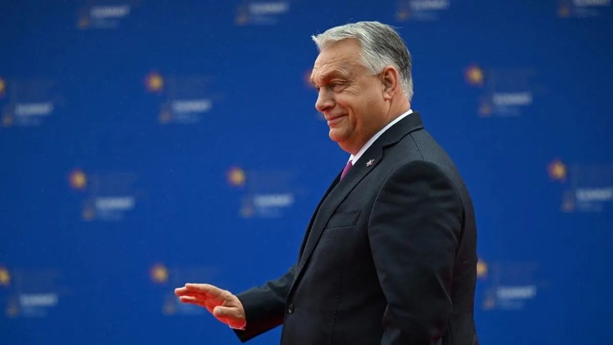 Orbán Viktor üzent Bukarestnek: csak egy feltétellel működne együtt az új román elnökkel