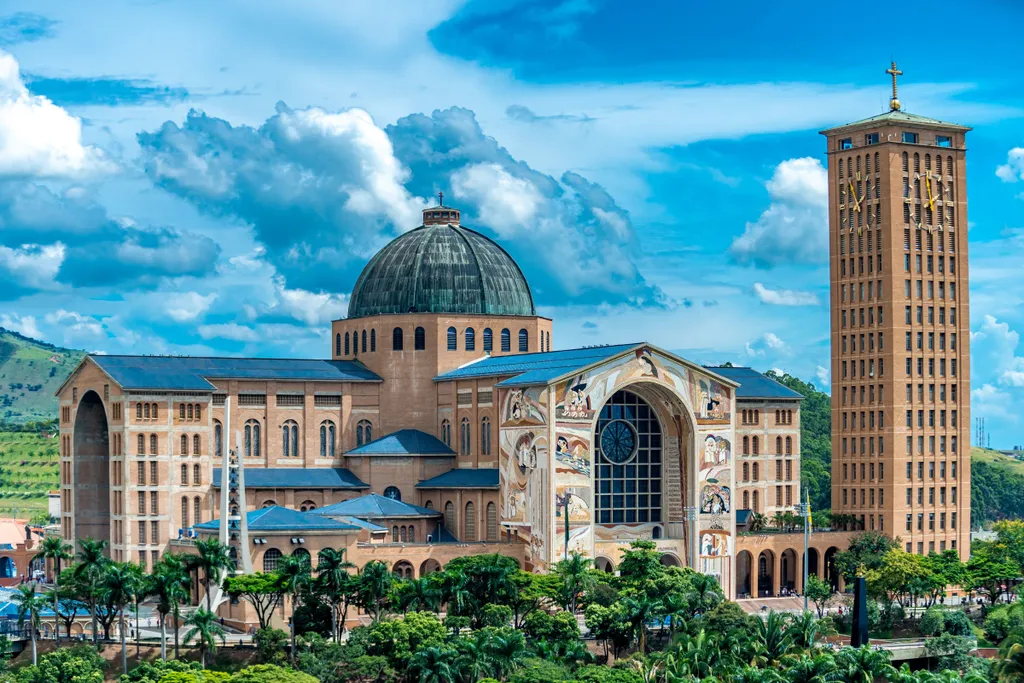 A világ legnagyobb templomai, Aviláglegnagyobbtemplomai, összeállítás, galéria, 2025.05.16.