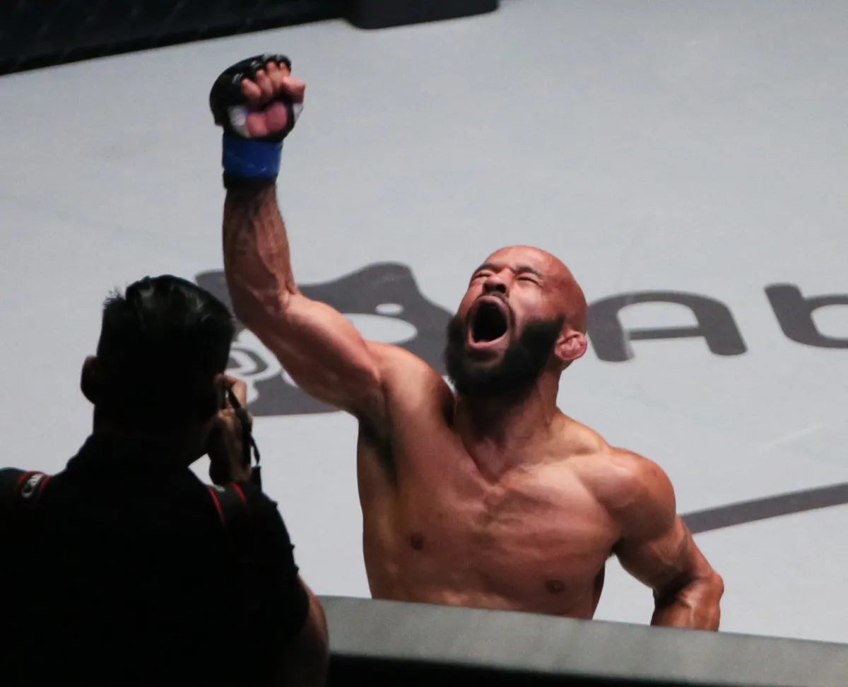 Növényi Norbert, Demetrious Johnson