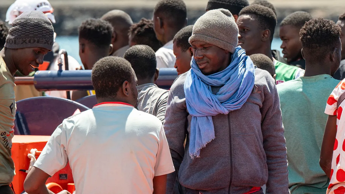 1000 dollárt kínál az USA azoknak a migránsoknak, akik önként hazatérnek