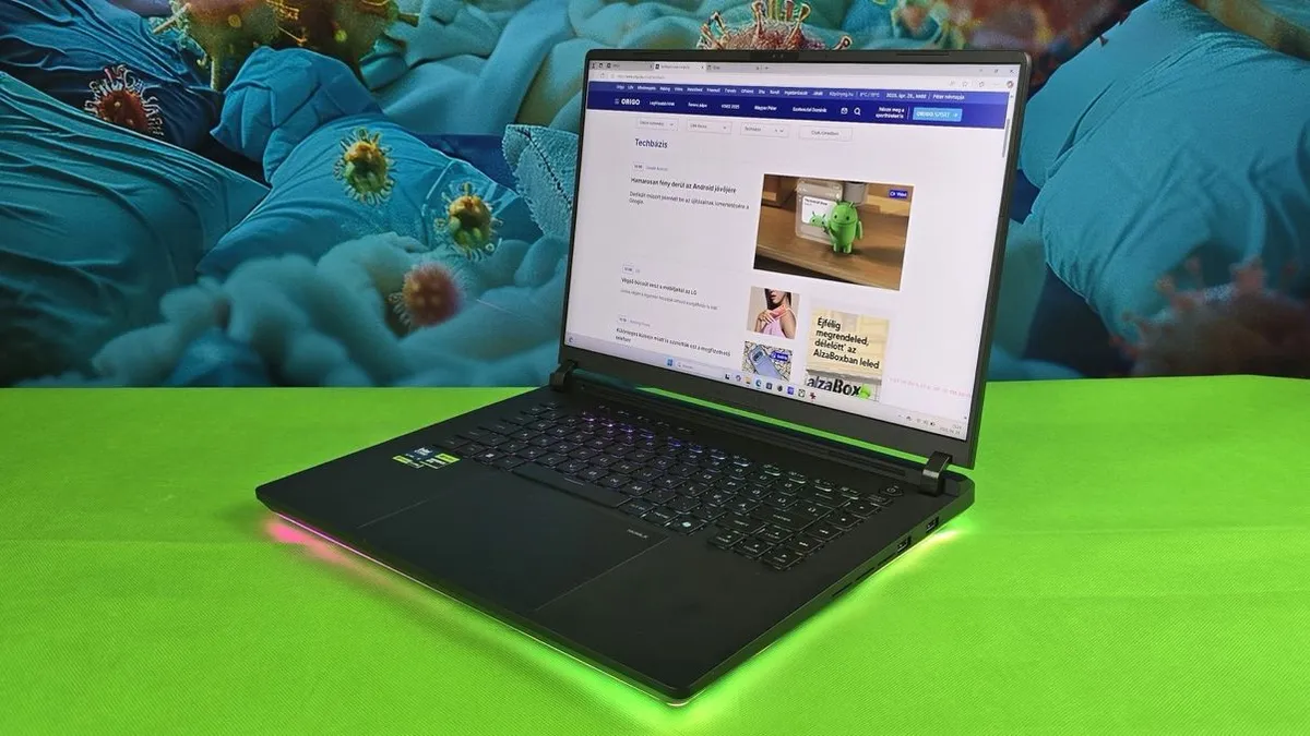 Elképesztő gamer nagyágyút mutatott be az ASUS