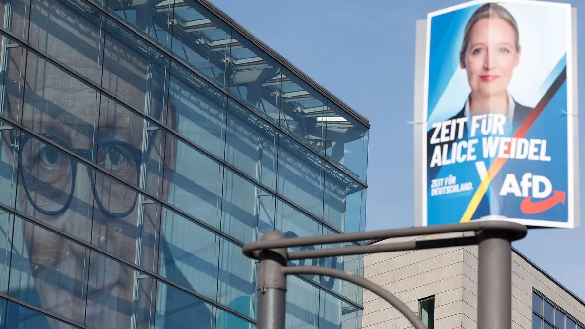 „A német alkotmányvédelmi hivatal valójában egy politikai rendőrség” – Kiszelly Zoltán az AfD elleni támadásról