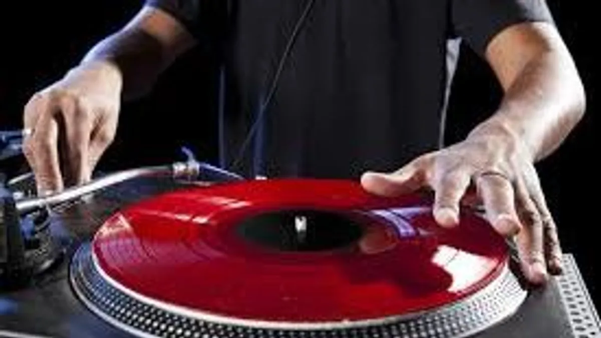 SĂşlyos beteg a magyar DJ