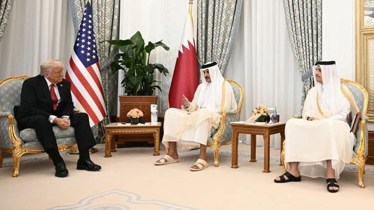 Donald Trump Katarba érkezett
