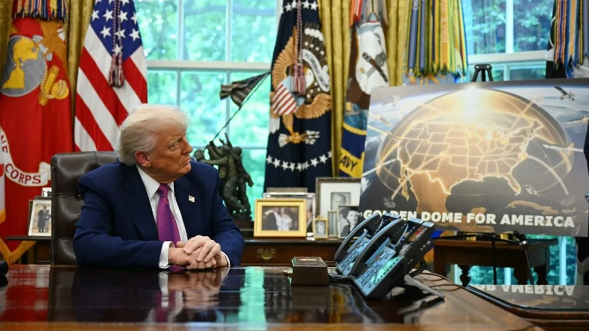Trump megvalósítaná az „Arany Kupolát”