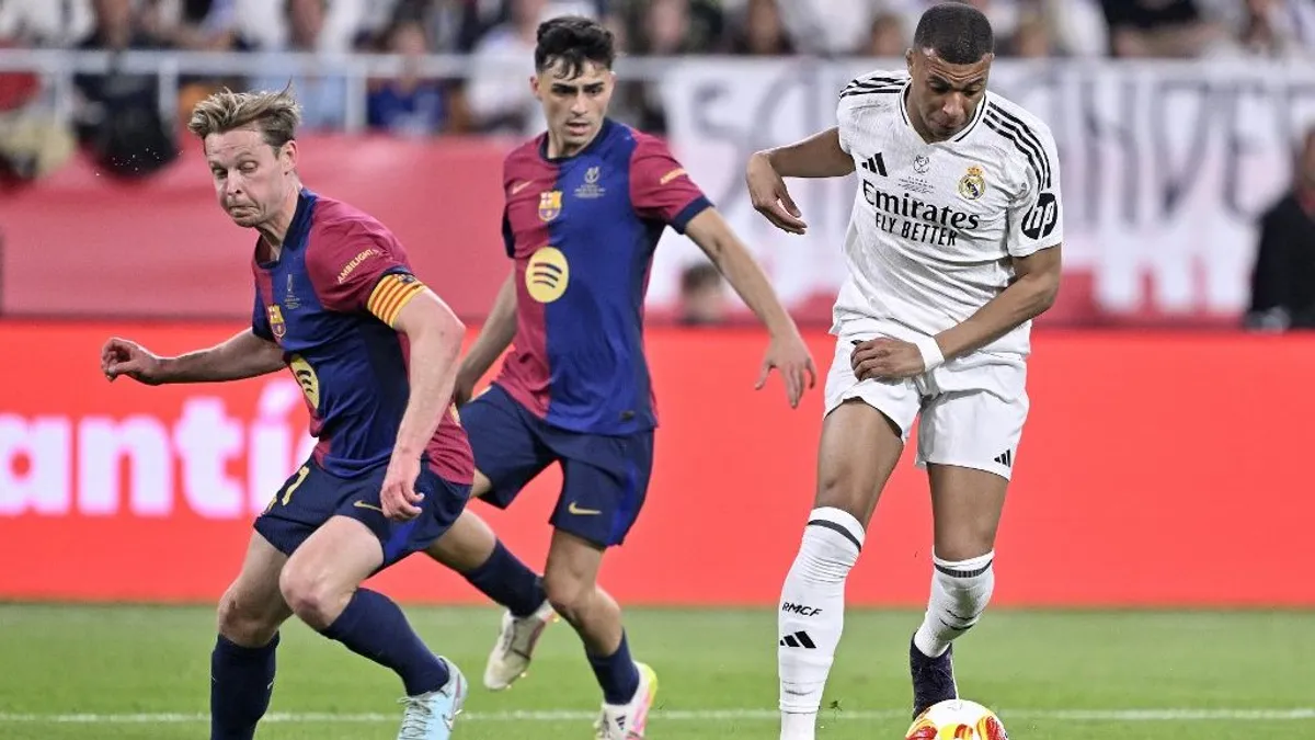 A Barcelona bajnok lehet, a Real Madrid az életben maradásért játszik a Clásicón