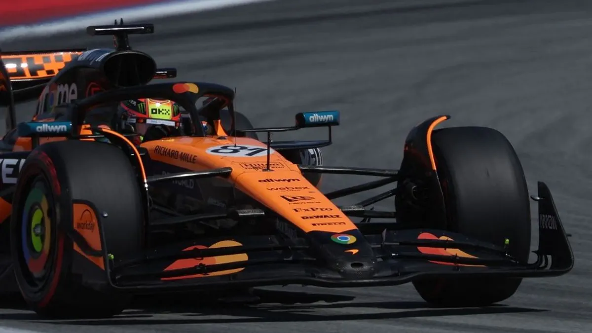 Őrült csatát vívott egymással Piastri és Norris az F1-es időmérőn