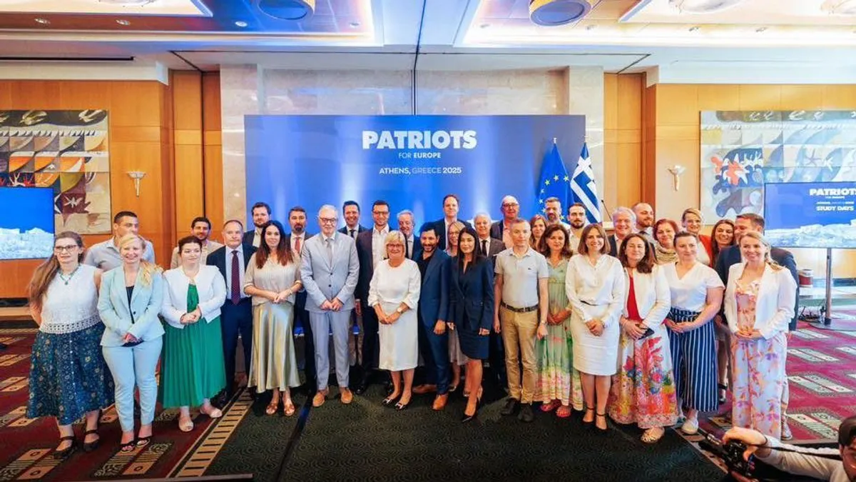 Közös nyilatkozatban áll ki a demokráciáért és a szólásszabadságért a Patrióták EP-képviselőcsoportja