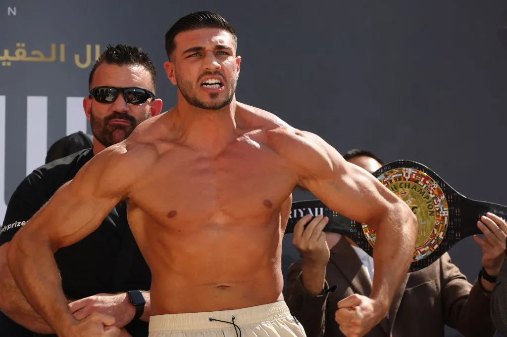 Tommy Fury budapest 