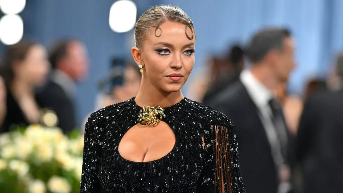 Sydney Sweeney gyilkossági ügybe keveredik az Apple TV+ új thrillerében – Előzetes
