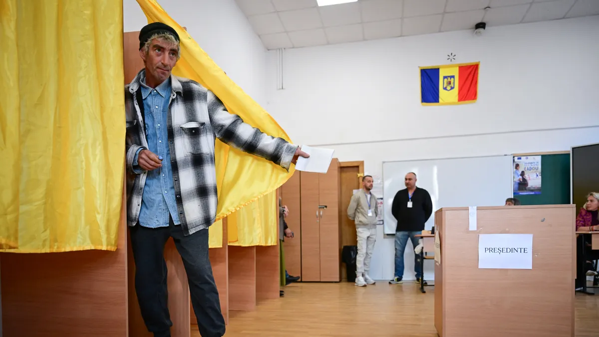 Kiválasztottak és kiválasztók: hogyan dől el, kiket jelölnek a román pártok?