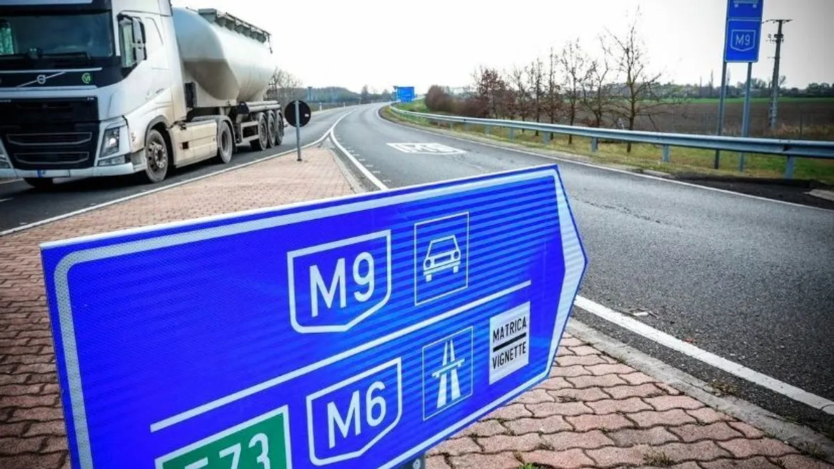 FolytatĂłdik az M9-es autĂłpálya Ă©pĂtĂ©se