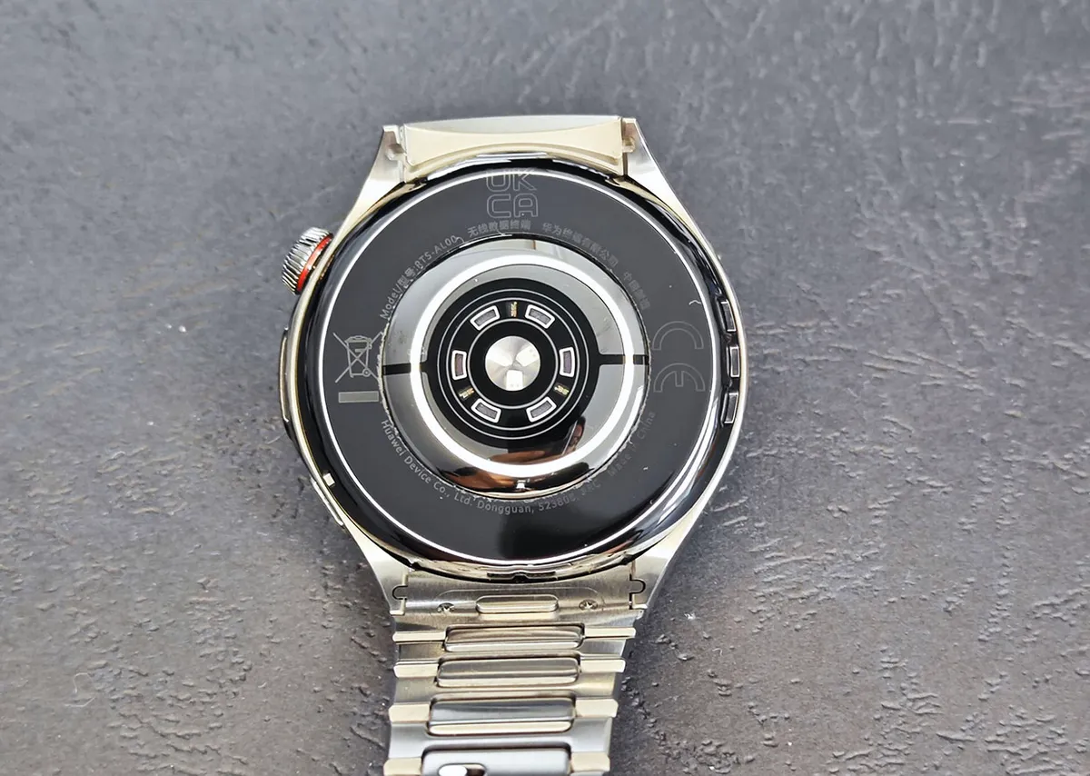 Huawei Watch 5 okosóra