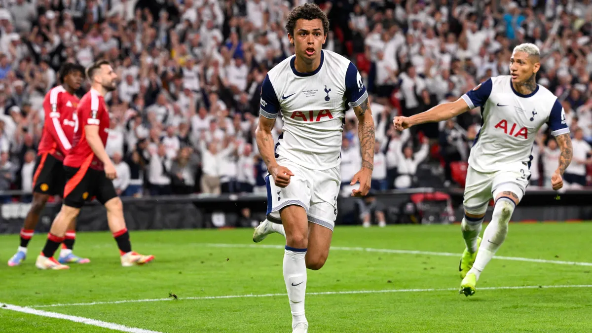 Egy szerencsétlen góllal dőlt el a Tottenham-Manchester United Európa-liga-döntő