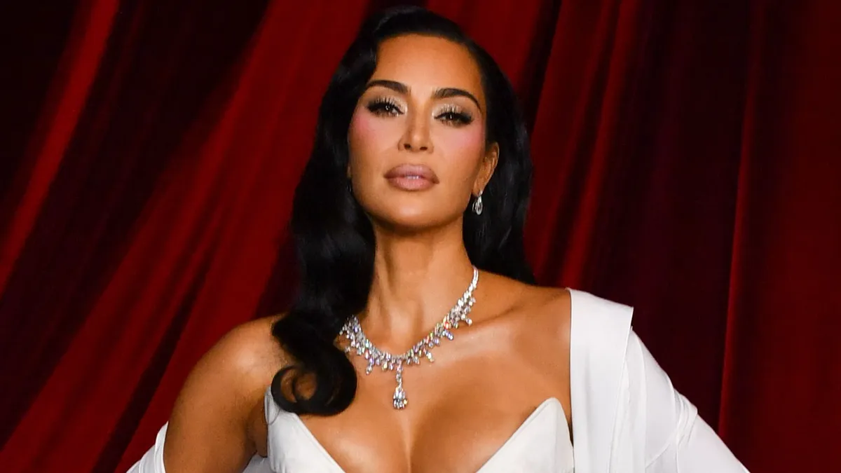 Megszerezte Kim Kardashian telefonját a kisfia – itt a posztja