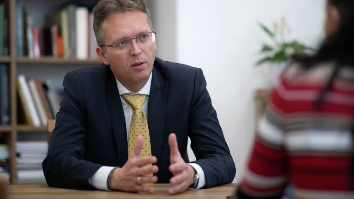 Hankó Balázs: Öt tudásközpontot alakítanak ki a szakképzés további fejlesztése érdekében