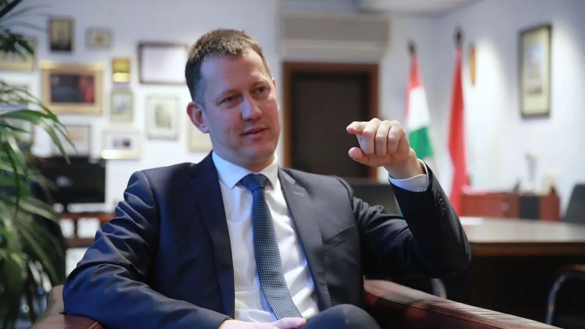 Mentőövet dob a kormány a Szent Angéla Gimnáziumnak