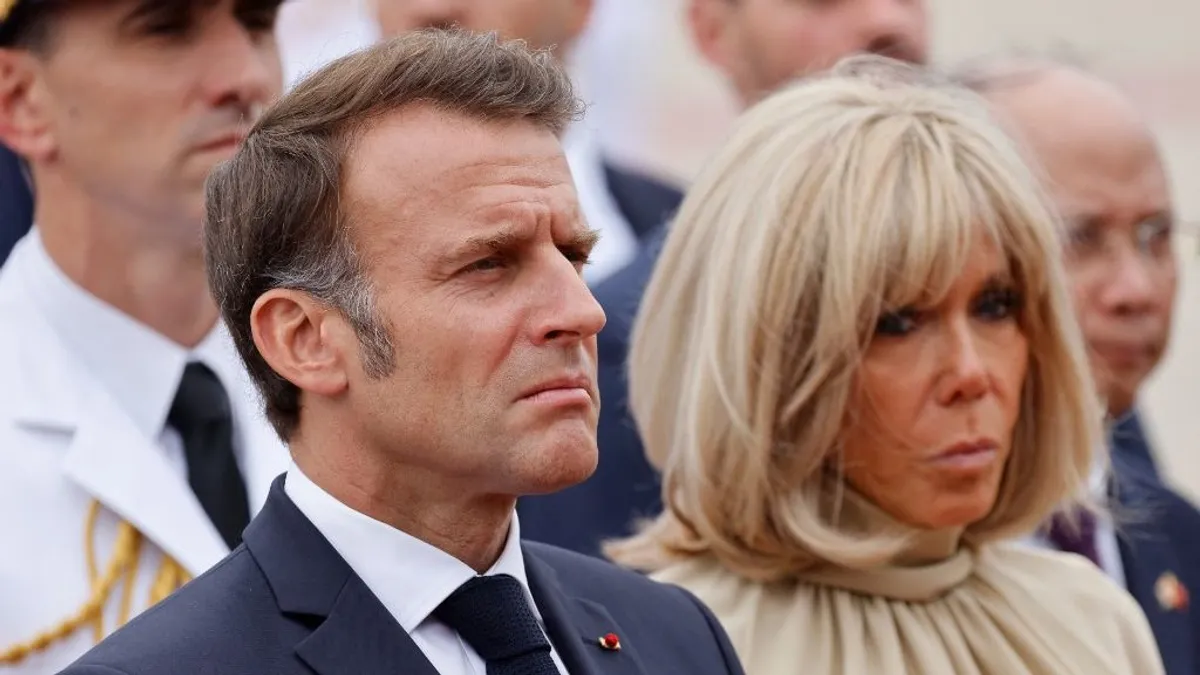 Macron bajban: a radikális iszlám és a szavazók is nyomás alá helyezték