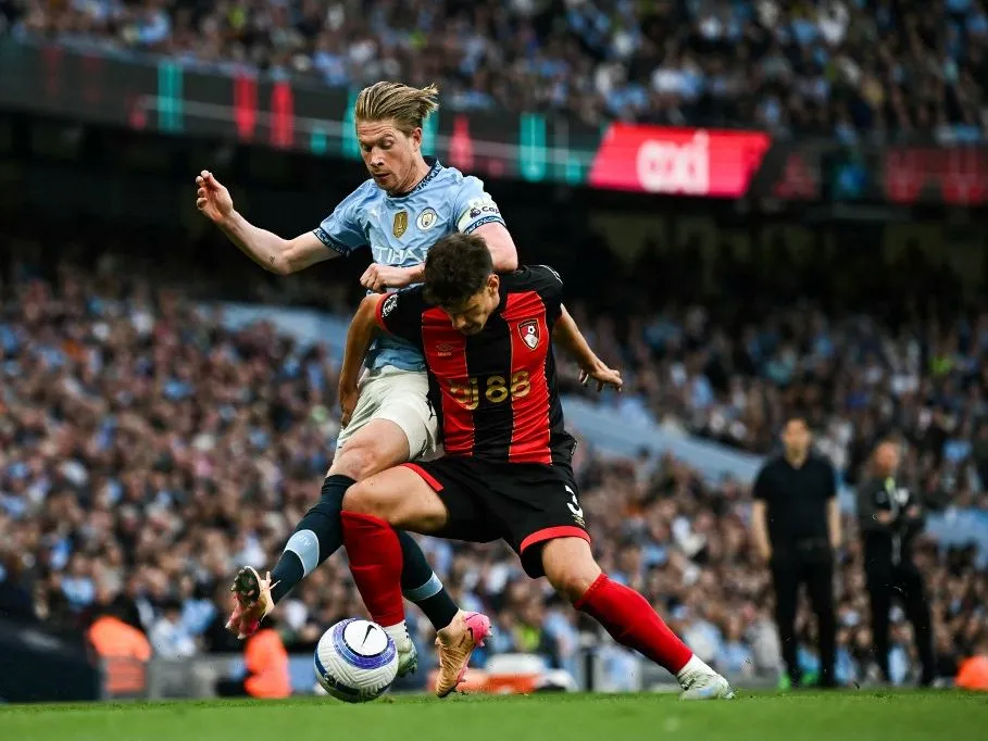 Kerkez, Liverpool, Manchester City