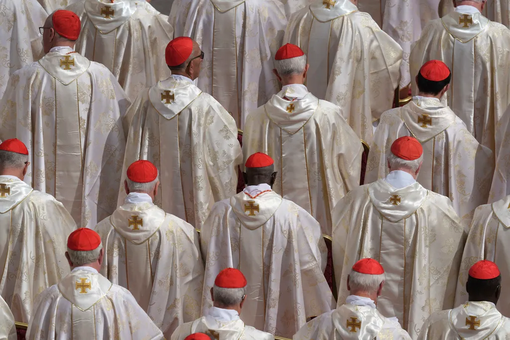 XIV. Leó pápa megkezdi péteri szolgálatát, XIV.Leópápa, 2025.05.18.