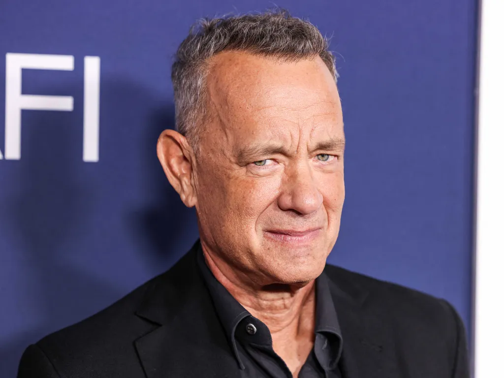 A világ leggazdagabb színészei, Tom Hanks arrives at the 2024 AFI Fest - World Premiere Screening Of Sony Pictures' 'Here' held at the TCL Chinese Theatre IMAX on October 25, 2024 in Hollywood, Los Angeles, California, United States. (Photo by Xavier Coll