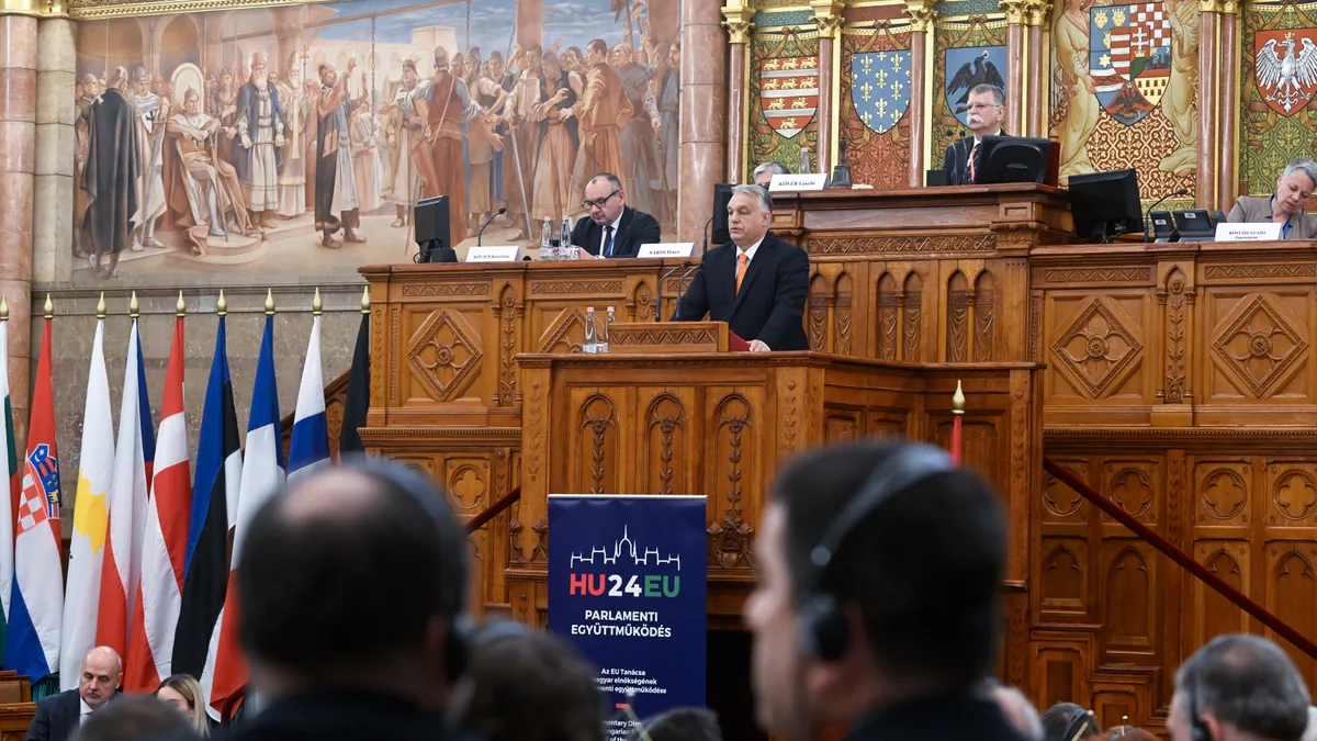 Orbán Viktor: „Ukrajnával rosszul járnánk, rossz üzlet!”