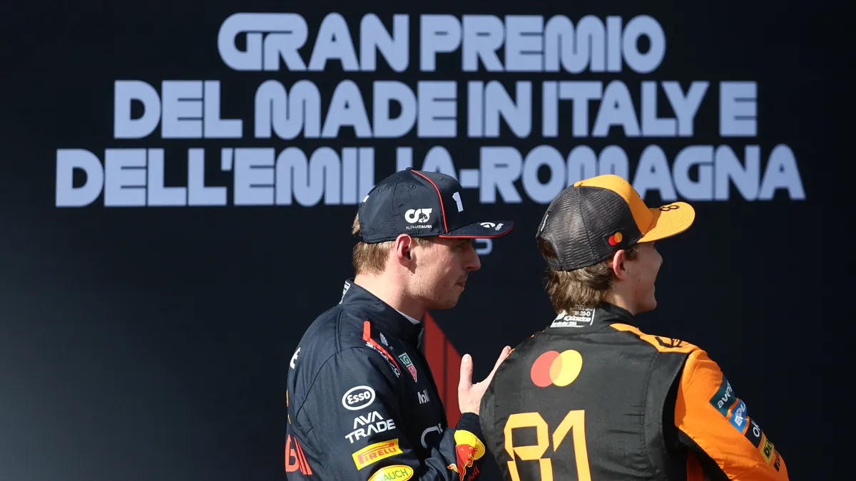 A McLaren kĂĽlönleges meglepetĂ©ssel kĂ©szĂĽl a MonacĂłi NagydĂjra – fotĂł