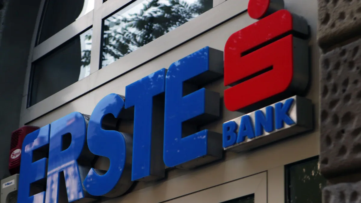Erste Bank: hosszabb leállás jön a hónap második felében - ORIGO
