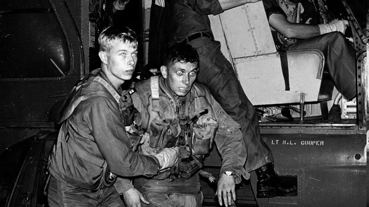 11 napig bujkált a dzsungelben az amerikai pilóta
