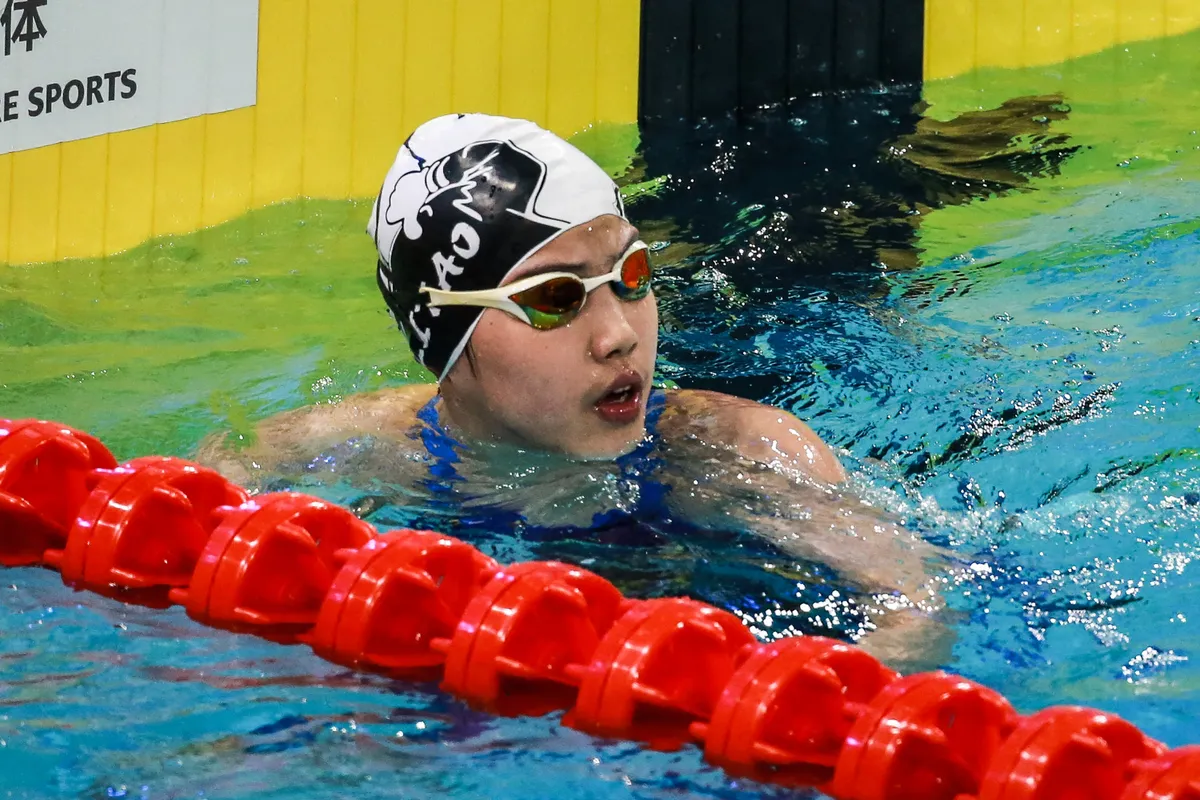 szupertehetség, China's Yu Zidi reacts after finishing the women's 200 meters freestyle semifinal at the 2025 National Swimming Championships in Shenzhen, in China's southern Guangdong province on May 19, 2025. (Photo by AFP) / China OUT