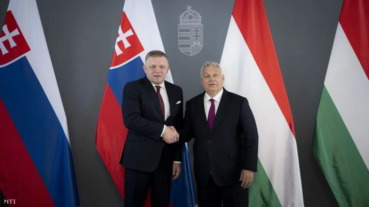 Budapesti látogatásáról osztott meg videót Robert Fico – videó