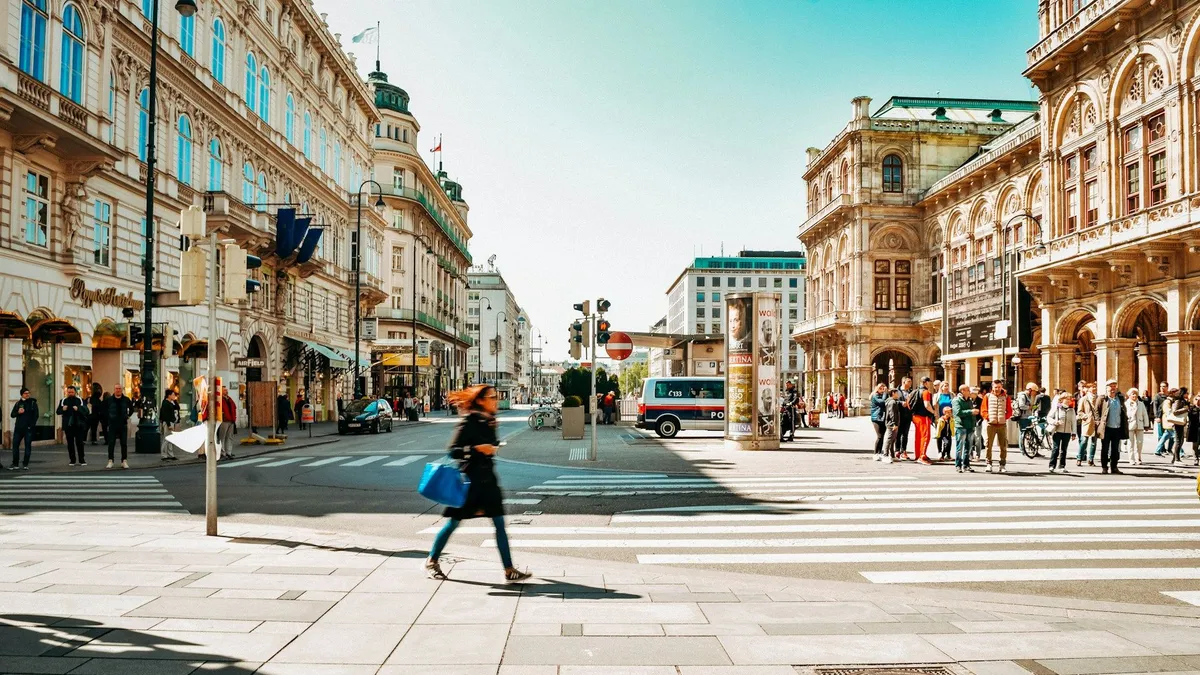 Nyári munka Ausztriában – ennyit kereshet egy magyar dolgozó