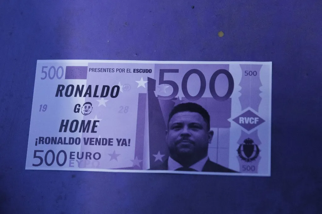 Real Valladolid fans protest against President Ronaldo during the La Liga 2024/25 match between Valladolid and Barcelona at Jose Zorrilla Stadium in Valladolid, Spain, on May 3. (Photo by Guillermo Martinez) (Photo by Guillermo Martinez / NurPhoto / NurPhoto via AFP)