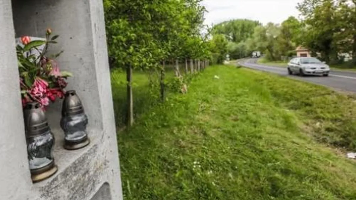Újabb információk a megrázó balesetről, melyben egy fiatal lány életét vesztette Bakonypéterd határában