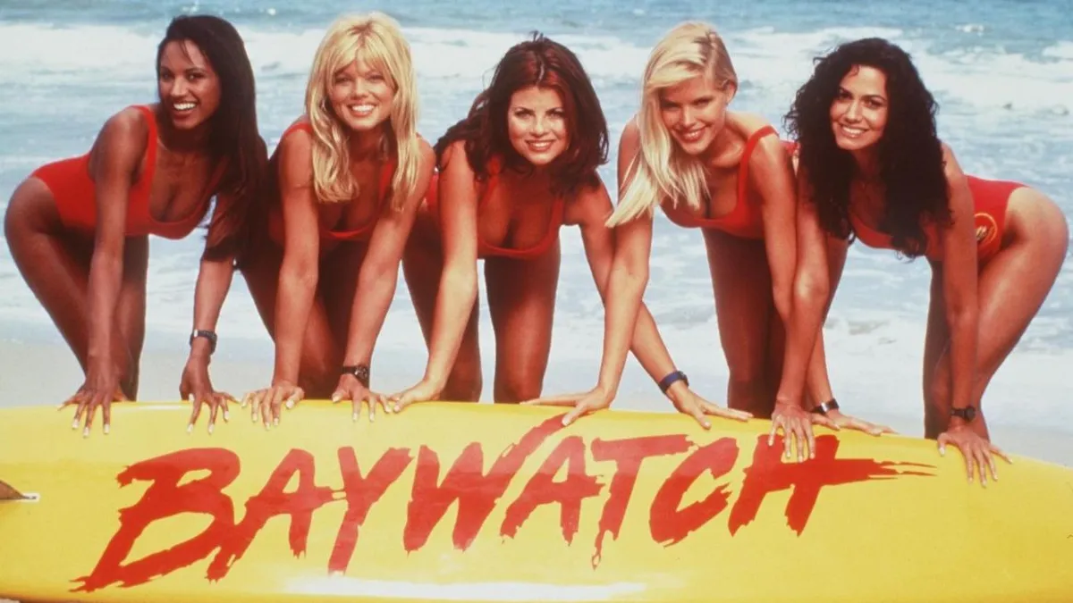 Leia hercegnő legendás bikinijében ünnepelt a Baywatch sztárja