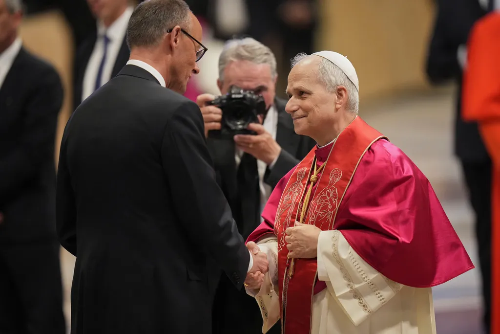 XIV. Leó pápa megkezdi péteri szolgálatát, XIV.Leópápa, 2025.05.18.