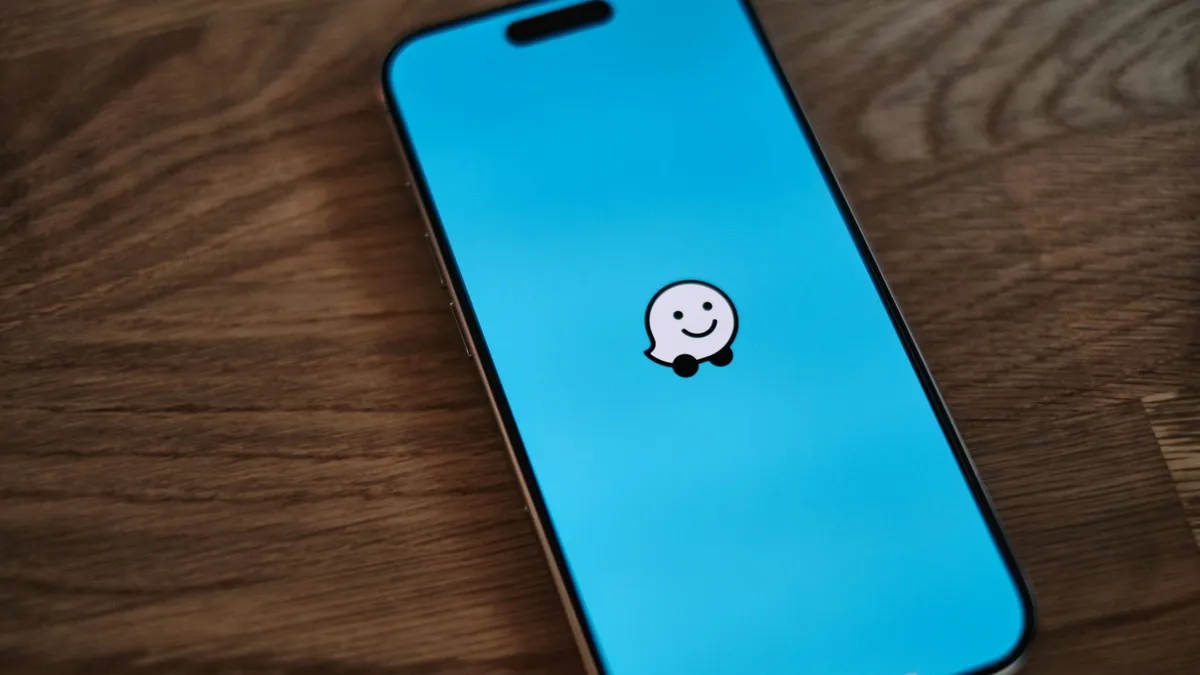 Betilthatják a Waze egyik funkcióját, mert súg a rendőri jelenlétről