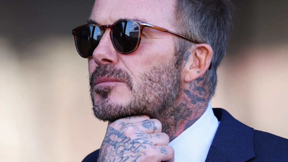 A fiát egyáltalán nem érdekelte, hogy David Beckham születésnapot ünnepel