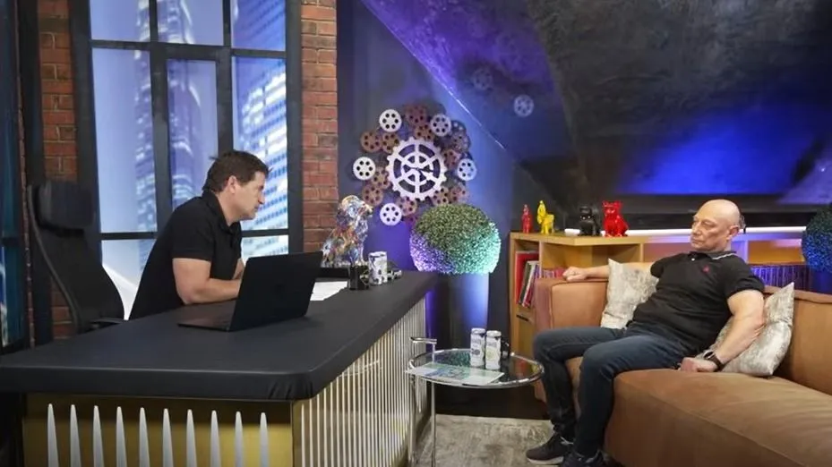 A magyar celeb, BB Pongó élet-halál harcot vívott, ma mégis egészségesen mesél Hajdú Péternek.