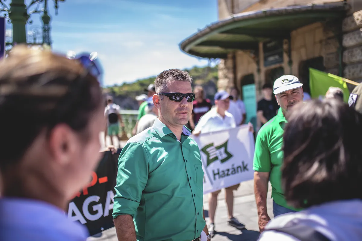 tüntetés, demonstráció, Budapest, 2025.06.28., mi hazánk hídfoglalás, MiHazánkhídfoglalás