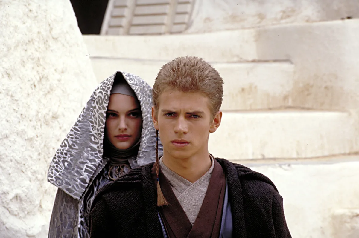 KPA49828.jpg
STAR WARS: EPISODE II - ANGRIFF DER KLONKRIEGER / Star Wars: Episode II - Attack of the Clones
USA 2002 / George Lucas
Anakin Skywalker (HAYDEN CHRISTENSEN), Queen Amidala (NATALIE PORTMAN) #
||rights=ED