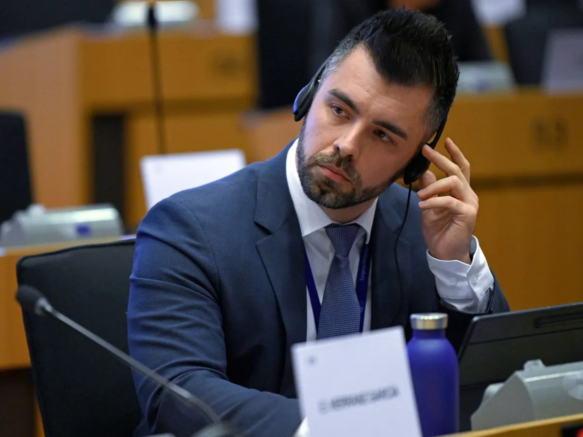 Brüsszel, 2024. szeptember 23.
Kulja András, a Tisza Párt EP-képviselője, a bizottság alelnöke az Európai Unió Tanácsa soros magyar elnökségi programjának ismertetésén az Európai Parlament Környezetvédelmi, Közegészségügyi és Élelmiszerbiztonsági Bizottságának (ENVI) ülésén Brüsszelben 2024. szeptember 23-án.
MTI/Purger Tamás