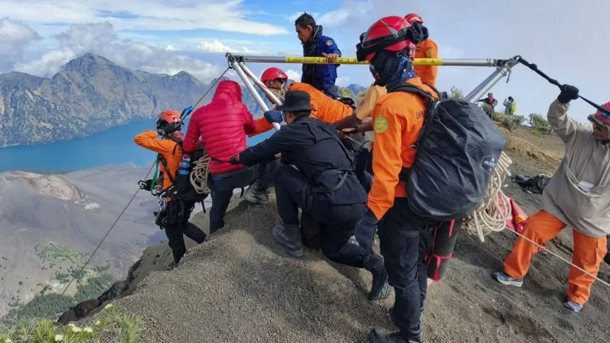 A brazil futballsztár megható gesztust tett a vulkánról lezuhant turistalány családjának