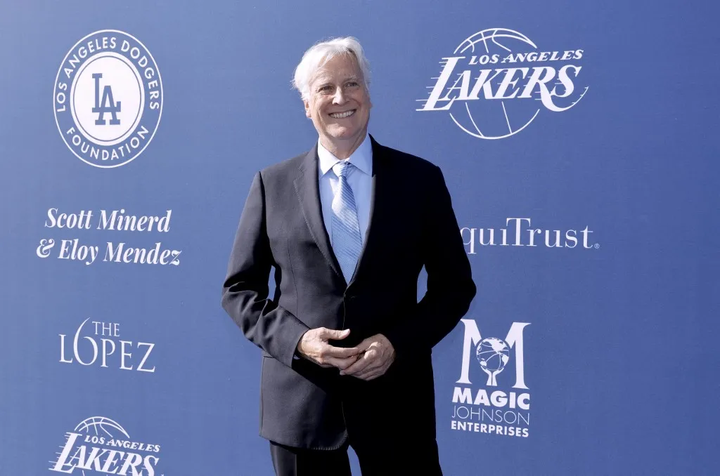LOS ANGELES, CALIFORNIA - JUNE 16: Mark Walter attends Los Angeles Dodgers Foundation annual Blue Diamond Gala at Dodger Stadium on June 16, 2022 in Los Angeles, California.   Kevin Winter/Getty Images/AFP (Photo by KEVIN WINTER / GETTY IMAGES NORTH AMERICA / Getty Images via AFP)