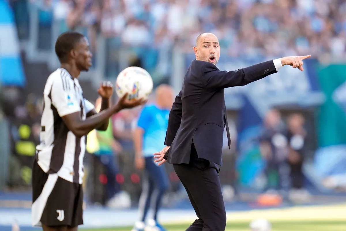 Igor Tudor head coach of Juventus FC gestures during the Serie A Enilive match between SS Lazio and Juventus FC at Stadio Olimpico on May 10, 2025 in Rome, Italy. (Photo by Giuseppe Maffia/NurPhoto) (Photo by Giuseppe Maffia / NurPhoto via AFP)