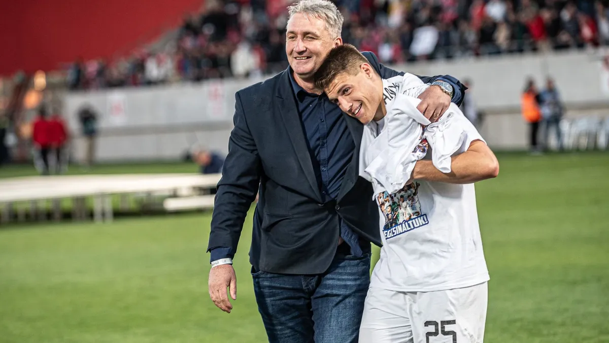 Iskolaigazgató vagy sportigazgató? Itt a döntés az NB I-es feljutás után