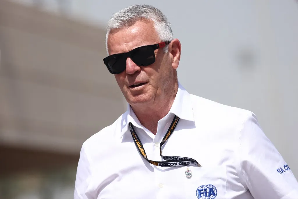 FIA Derek Warwick before the qualifying ahead of the Formula 1 Bahrain Grand Prix at Bahrain International Circuit in Sakhir, Bahrain on March 4, 2023. (Photo by Jakub Porzycki/NurPhoto) (Photo by Jakub Porzycki / NurPhoto via AFP)
