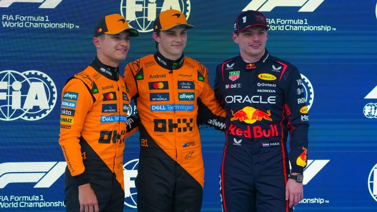 Verstappen miatt hozhat drámai döntést a McLaren