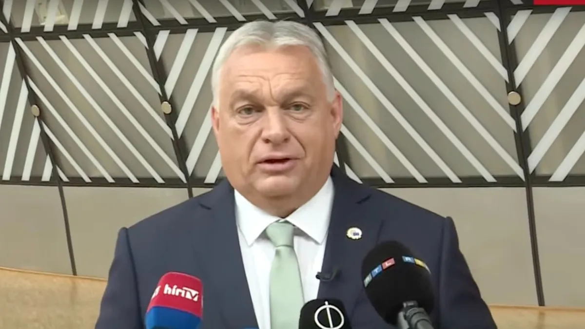 Orbán Viktor Brüsszelből jelentkezik