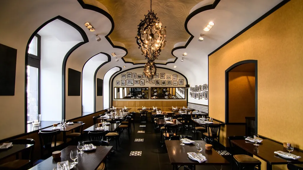 Év Étterme, Budapest, Dining Guide Év Étterme Díj